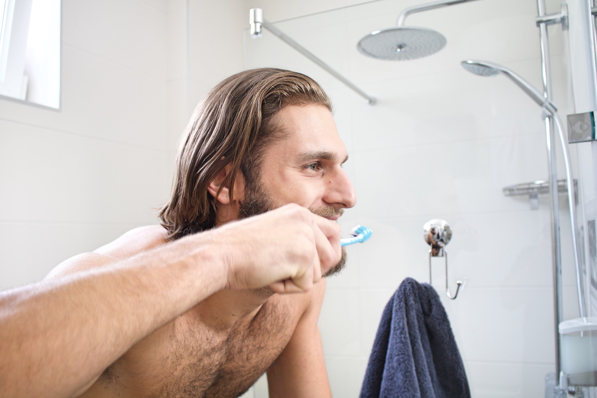 Tips for brushing teeth